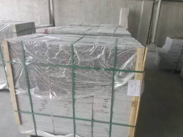 wooden pallets with corner protected wooden pallets with corner protected