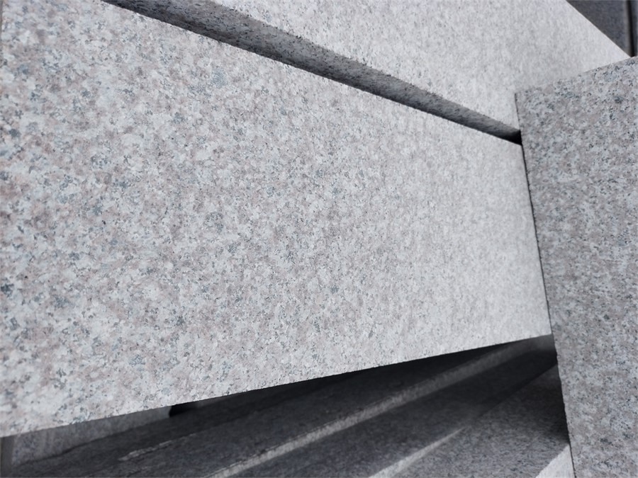 G664 massive stone steps outdoors G664 massive stone steps outdoors